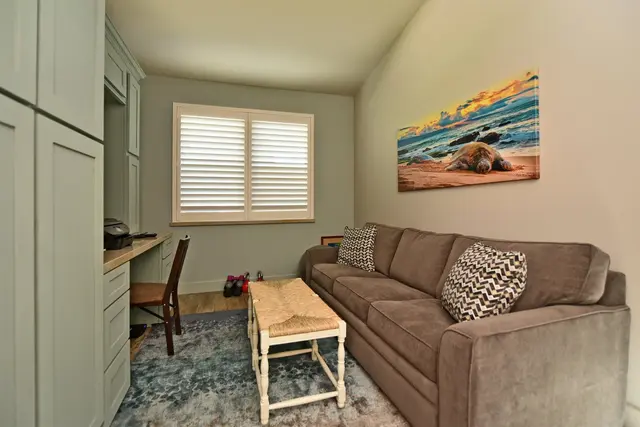 Listing Image for 20 Hui Rd I 2 41 of 50