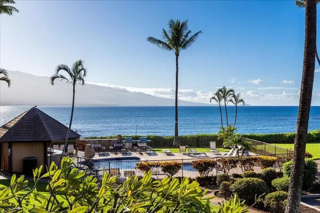 Listing Image for 150 Hauoli St 200 5 of 37