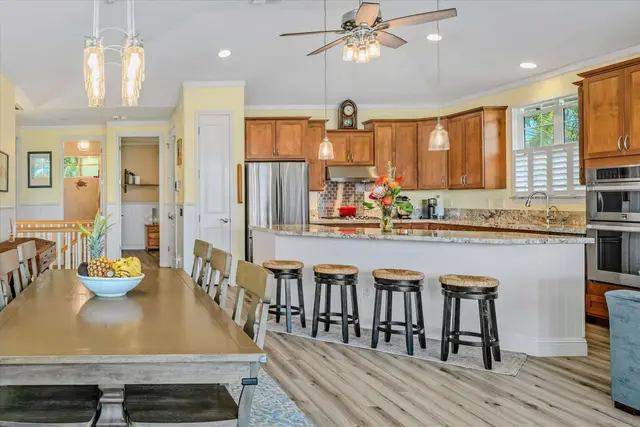 Listing Image for 63 Laukahi St 11 of 32