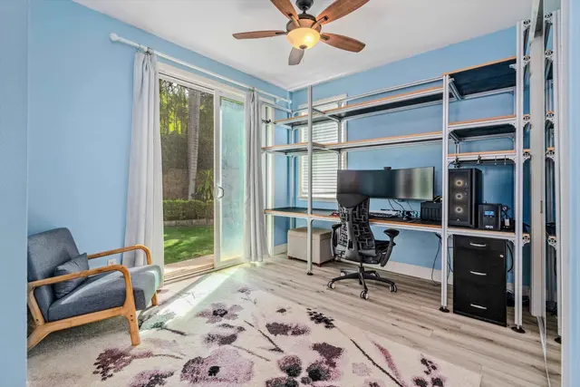 Listing Image for 63 Laukahi St 16 of 32