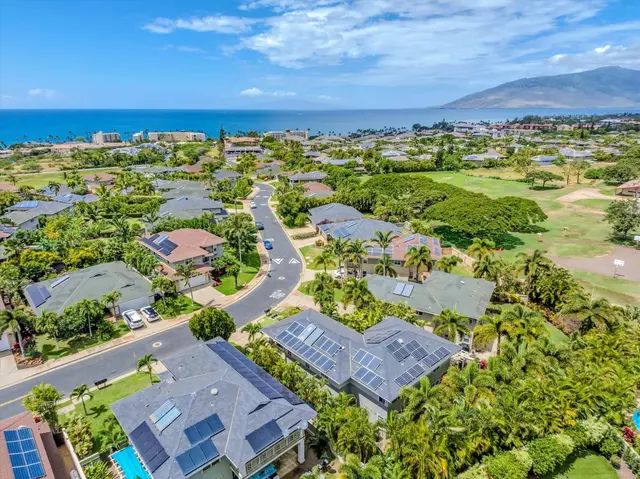Listing Image for 63 Laukahi St 27 of 32