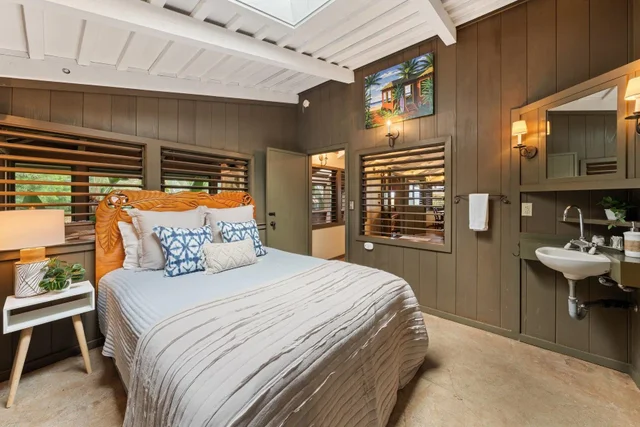 Listing Image for 2750 Kalapu Dr 4 33 of 43