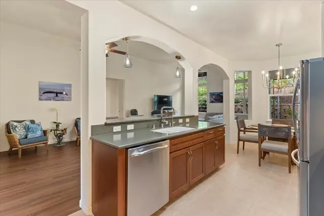 Listing Image for 65 Moana Ave 5 of 24