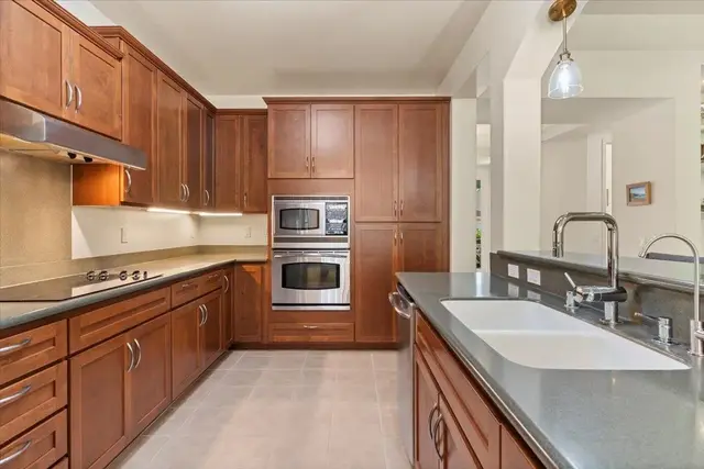 Listing Image for 65 Moana Ave 7 of 24