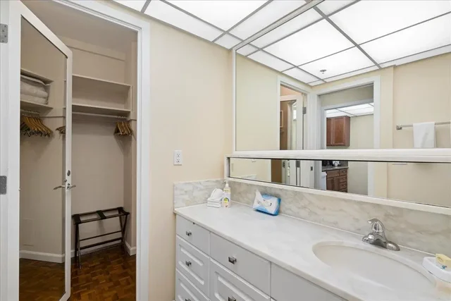 Listing Image for 2481 Kaanapali Pkwy 415 11 of 24