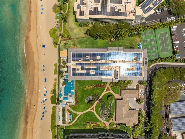 Listing Image for 2481 Kaanapali Pkwy 415 3 of 24