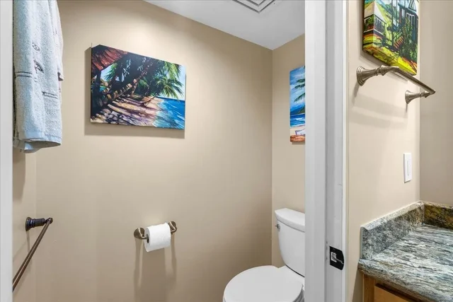 Listing Image for 50 Puu Anoano St 2204 31 of 45