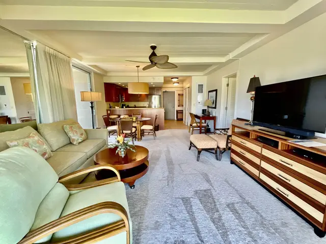 Listing Image for 2481 Kaanapali Pkwy 424 Y 7 of 30