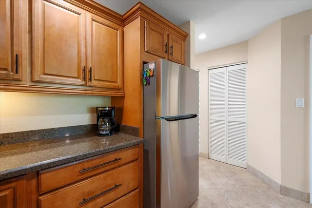 Listing Image for 2777 S Kihei Rd L-109 16 of 37