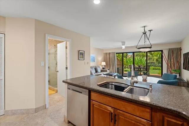 Listing Image for 2777 S Kihei Rd L-109 17 of 37