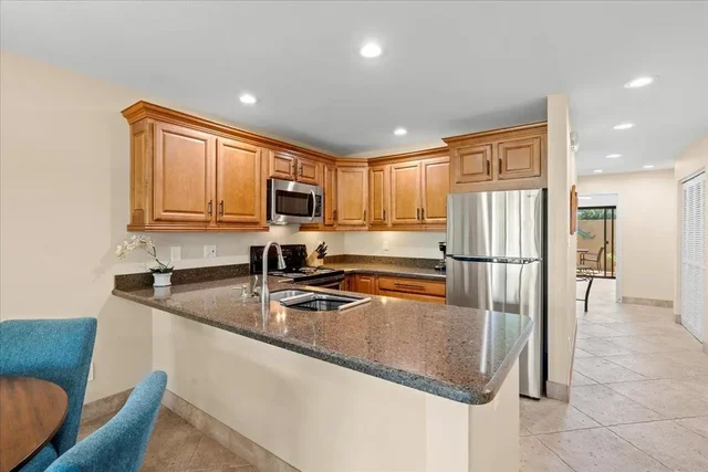 Listing Image for 2777 S Kihei Rd L-109 3 of 37