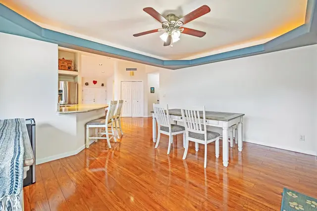 Listing Image for 32 Kuuhale Pl 12 of 28