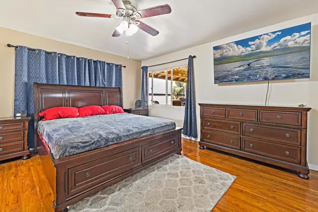 Listing Image for 32 Kuuhale Pl 13 of 28