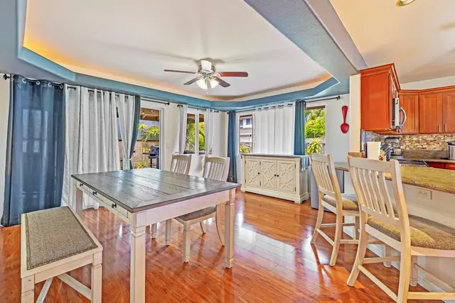 Listing Image for 32 Kuuhale Pl 8 of 28