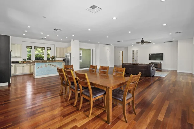 Listing Image for 1050 Kapukaulua Pl 20 of 42