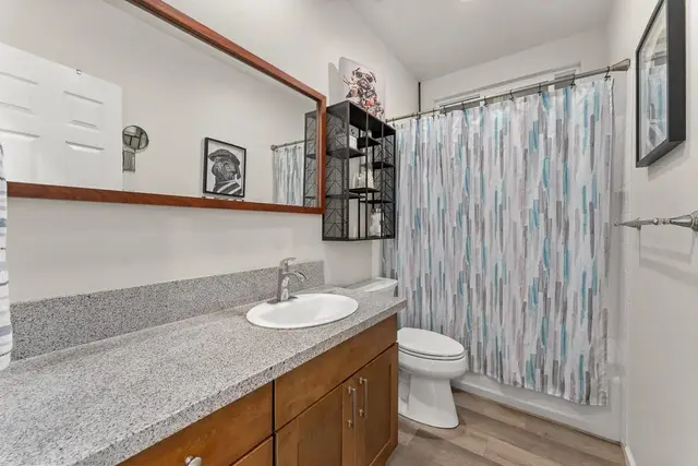 Listing Image for 156 Tam Yau Pl 9c 27 of 46