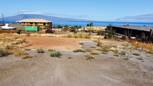 Listing Image for 191 Wahikuli Rd 16 of 17
