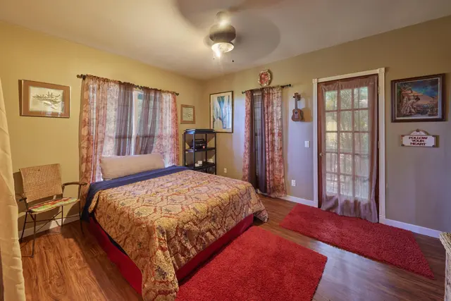 Listing Image for 90 Hakuhee Way 15 of 50
