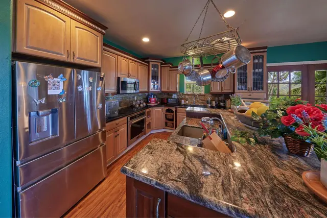Listing Image for 90 Hakuhee Way 33 of 50