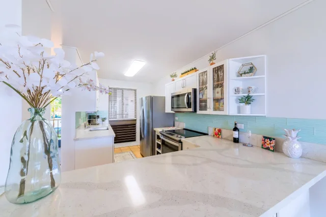 Listing Image for 4310 Lower Honoapiilani Rd 302 17 of 50