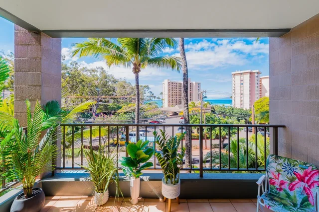 Listing Image for 4310 Lower Honoapiilani Rd 302 2 of 50