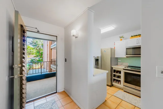 Listing Image for 4310 Lower Honoapiilani Rd 302 21 of 50