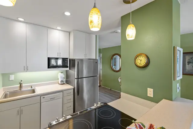 Listing Image for 3741 Lower Honoapiilani Rd 207 10 of 27