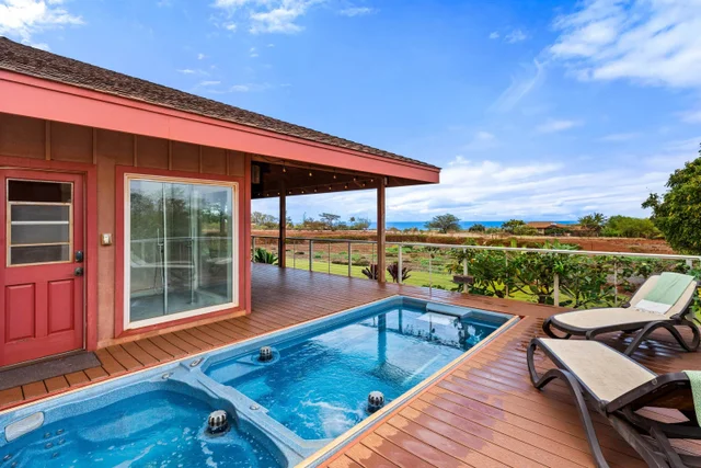 Listing Image for 3820 Kalua Koi Rd 19 of 46