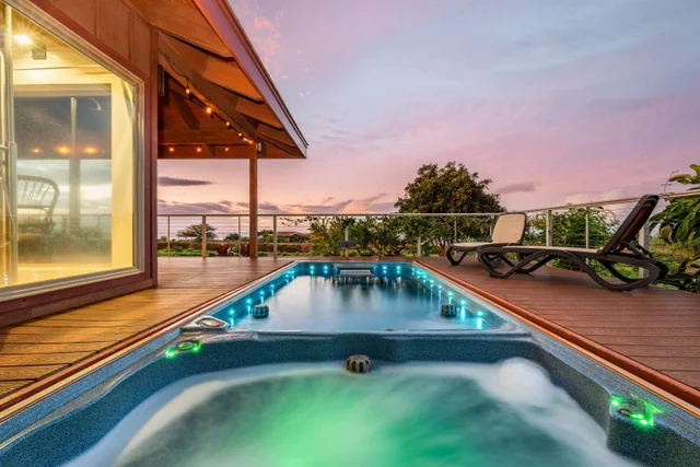 Listing Image for 3820 Kalua Koi Rd 4 of 46