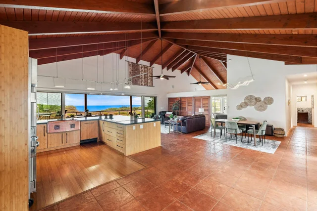 Listing Image for 3820 Kalua Koi Rd 8 of 46