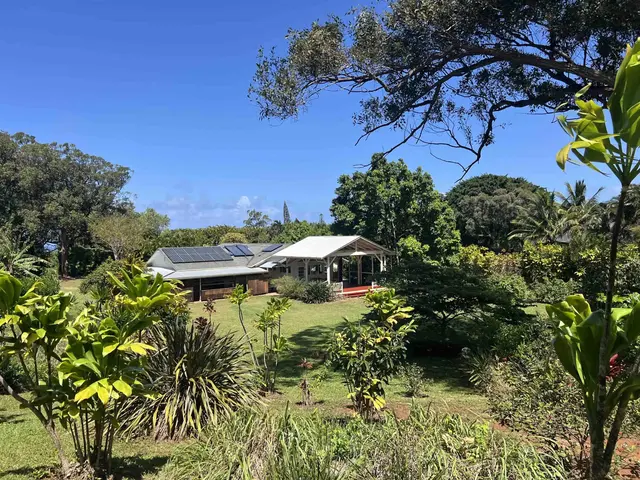 Listing Image for 1084 Nanihoku Pl 42 of 50
