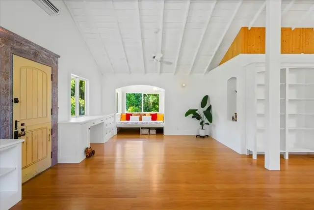 Listing Image for 1084 Nanihoku Pl 5 of 50