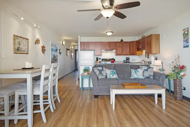 Listing Image for 50 Hauoli St 104 3 of 47