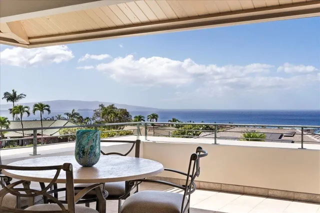 Listing Image for 3933 Wailea Ekolu Pl 25 of 50