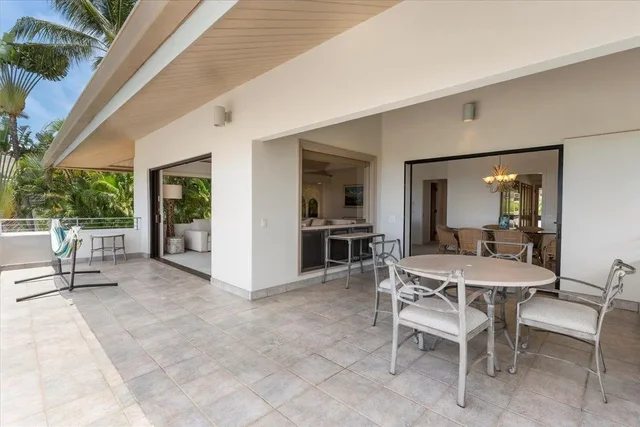 Listing Image for 3933 Wailea Ekolu Pl 44 of 50