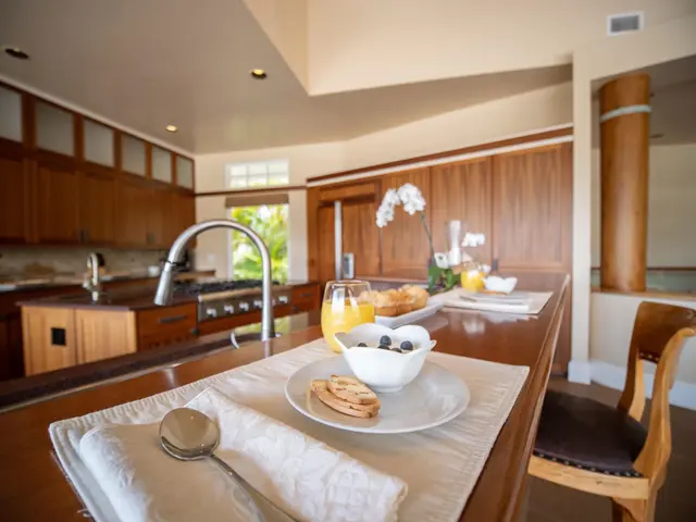 Listing Image for 210 Heleuma Pl 11 of 50