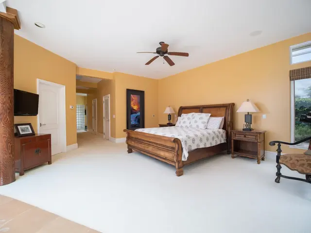 Listing Image for 210 Heleuma Pl 19 of 50