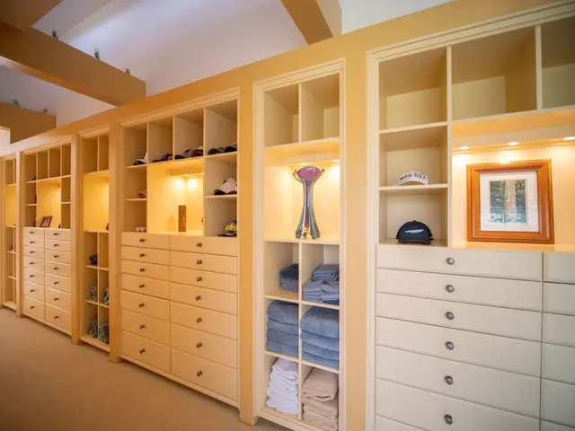 Listing Image for 210 Heleuma Pl 23 of 50