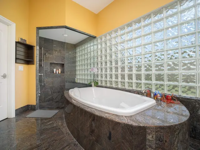 Listing Image for 210 Heleuma Pl 25 of 50