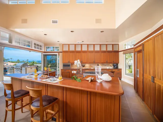 Listing Image for 210 Heleuma Pl 9 of 50