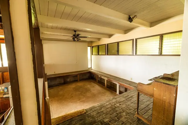Listing Image for 401 Palani Pl 13 of 40