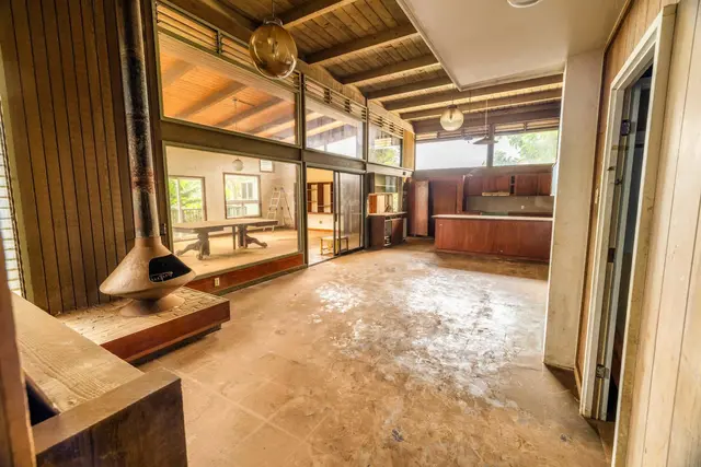 Listing Image for 401 Palani Pl 20 of 40