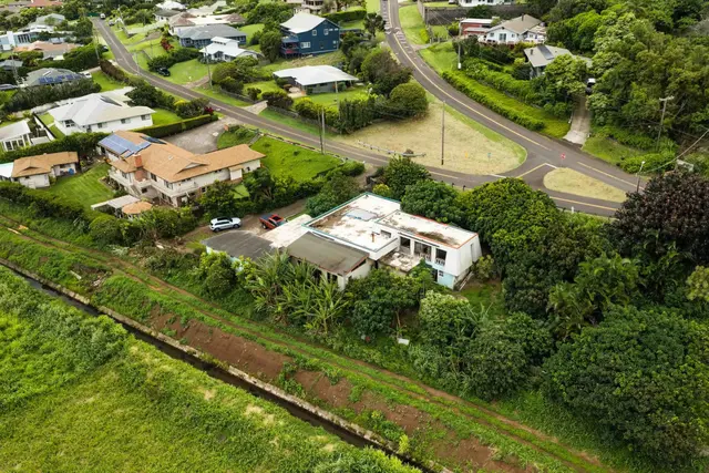 Listing Image for 401 Palani Pl 3 of 40