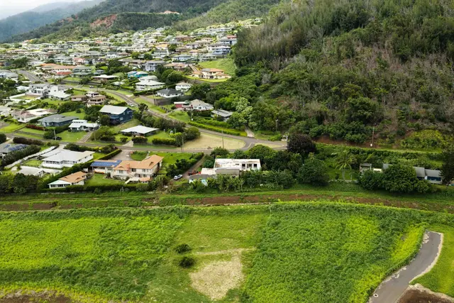 Listing Image for 401 Palani Pl 30 of 40