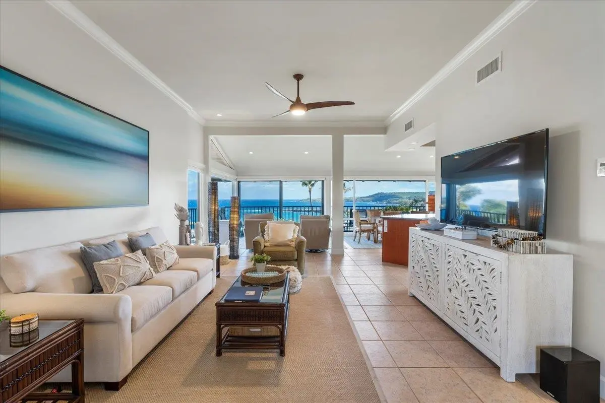 Photo of Listing #405269