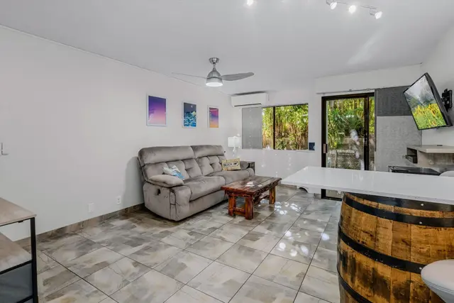 Listing Image for 2050 Kanoe St 102 13 of 38