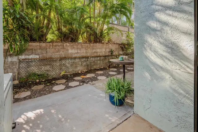 Listing Image for 2050 Kanoe St 102 20 of 38