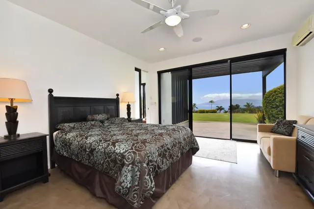 Listing Image for 100 E Huapala Pl 16 of 35