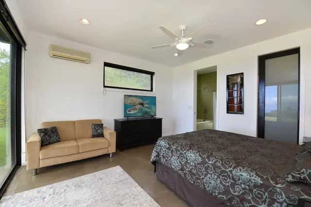 Listing Image for 100 E Huapala Pl 17 of 35