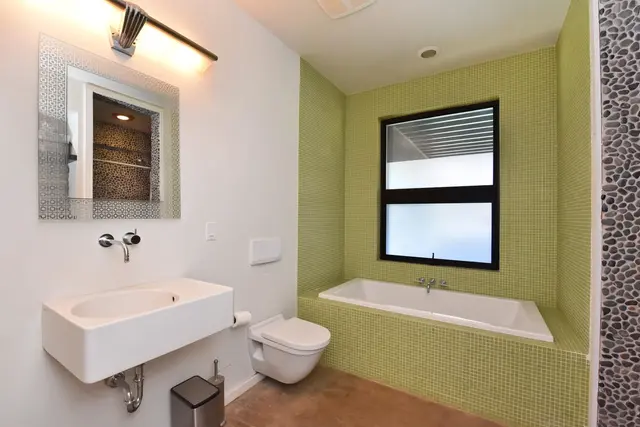 Listing Image for 100 E Huapala Pl 20 of 35